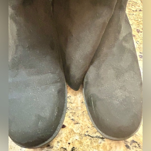 Ladies tall textile boots with elastic backing for stretch. Fit knee - mid knee - Picture 4 of 5